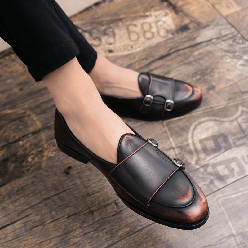Kevät Ja Syksy 2023 Uusi Muoti Väri Hiero Business Casual Mekko Kengät Brogue Retro Miesten